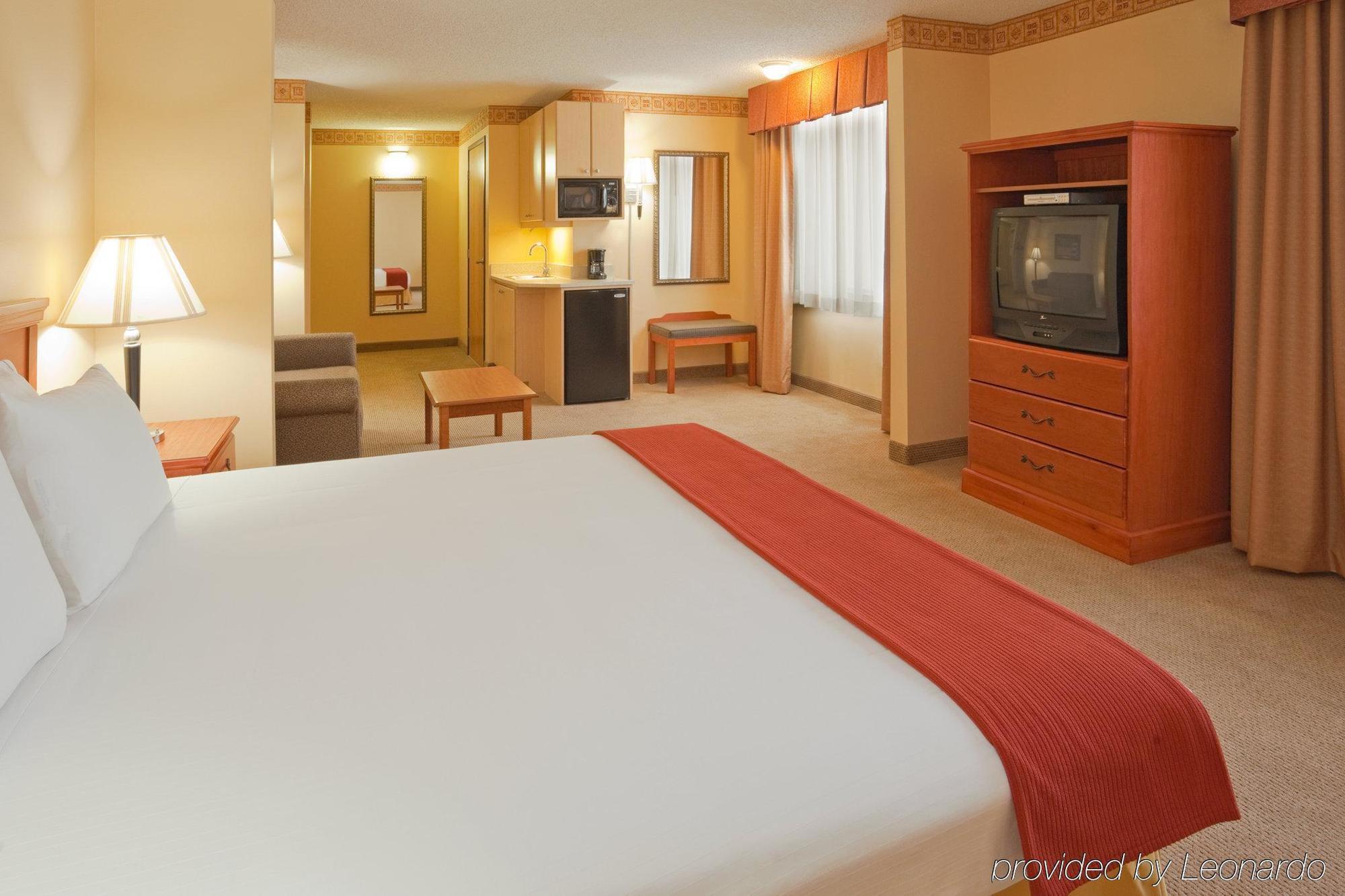 Holiday Inn Express Hotel & Suites Livermore By Ihg Номер фото
