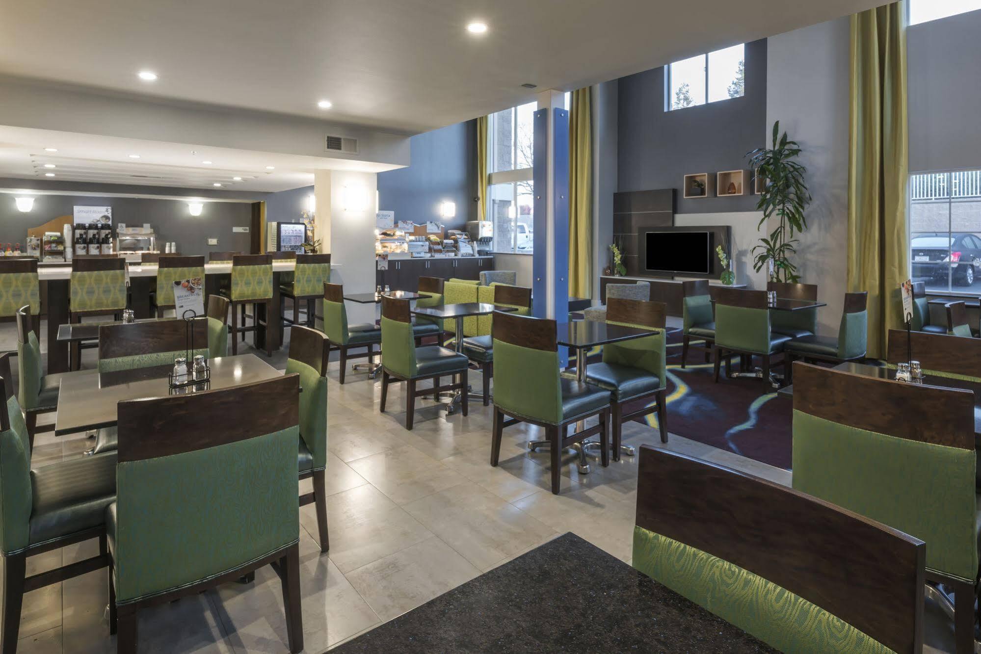 Holiday Inn Express Hotel & Suites Livermore By Ihg Екстер'єр фото